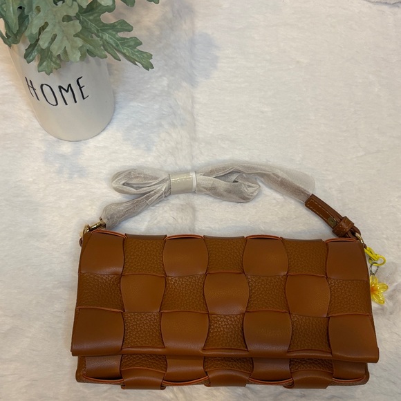 Handbags - Fashion Brown Woven Shoulder Bag